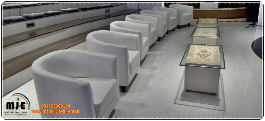 Sewa Sofa Oval Exlusive Lubang Buaya Jakarta Timur